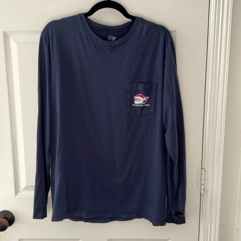 Vineyard Vines t-shirt
